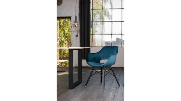Designstühle KAWOLA Essgruppe 5-Teilig mit Esstisch Baumkante Fuß schwarz 160x85cm und 4x Stuhl ZAJA Velvet petrol im onlineshop kaufen