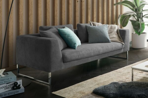 Boho Style KAWOLA Sofa ARIAN 2,5-Sitzer Metallkufe chrom Cord grau im onlineshop kaufen